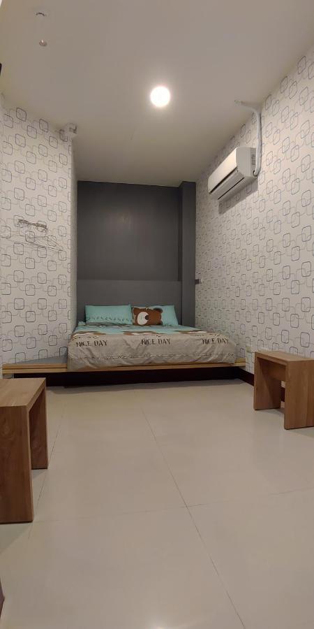 106 Homestay New Taipei City Eksteriør billede