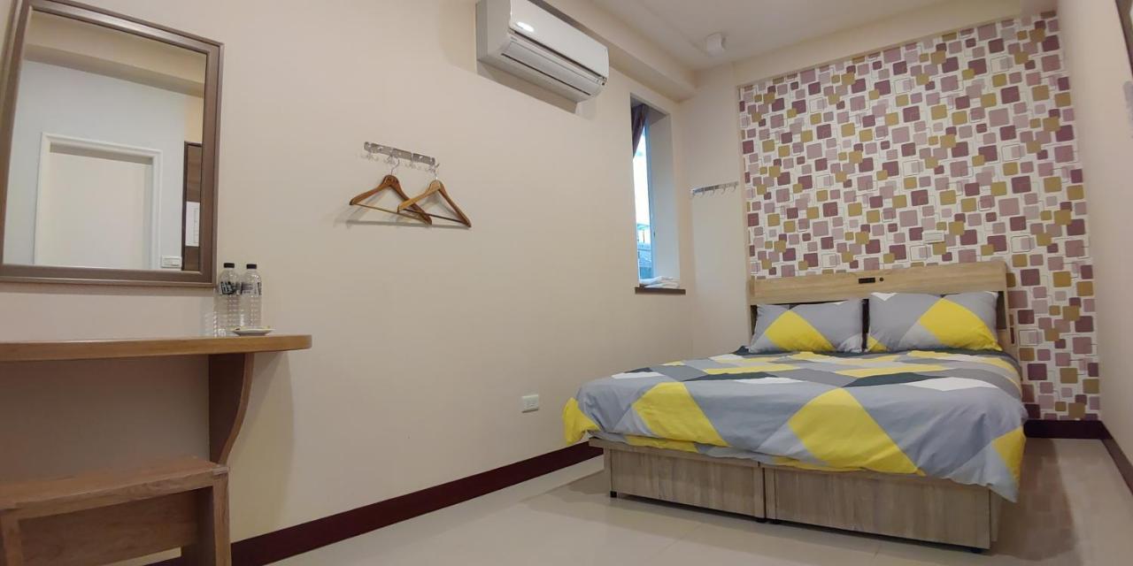 106 Homestay New Taipei City Eksteriør billede